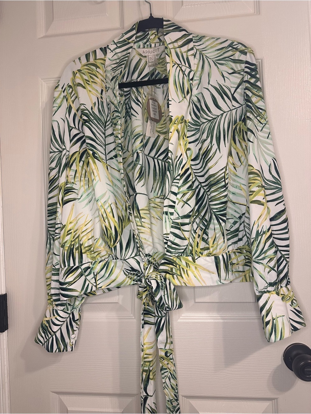 APRICOT White Palm-Print Tie-Front Blouse with Green Leaves